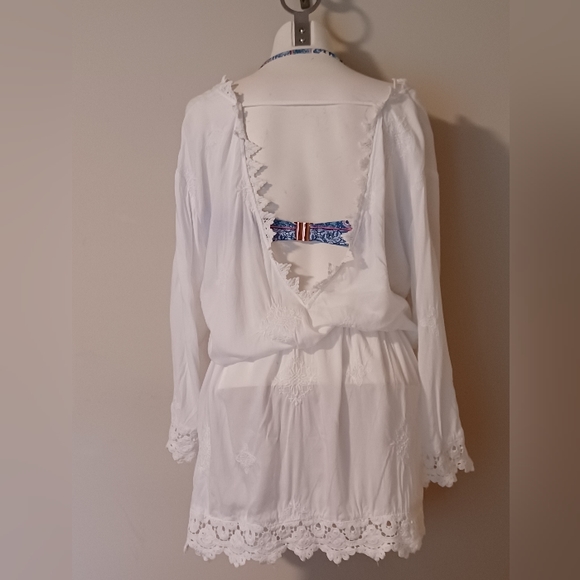 Gauzy White Embroidered Lace Trimmed Cover Up - Picture 3 of 7